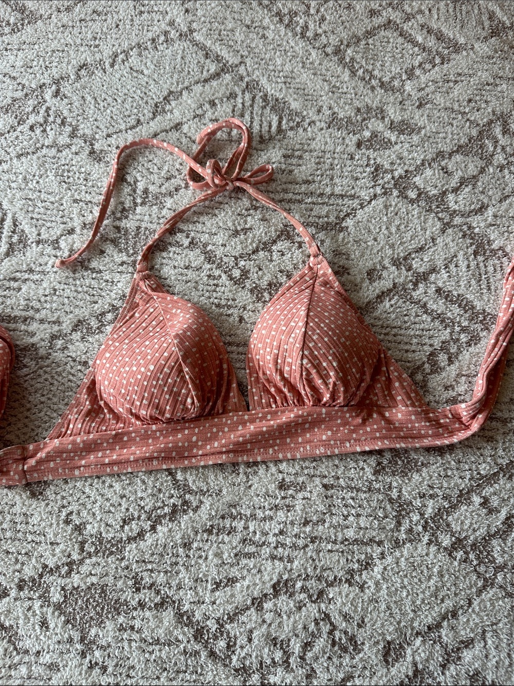 Robin Piccone Sunset Coral Textured Triangle Bikini Top Like New